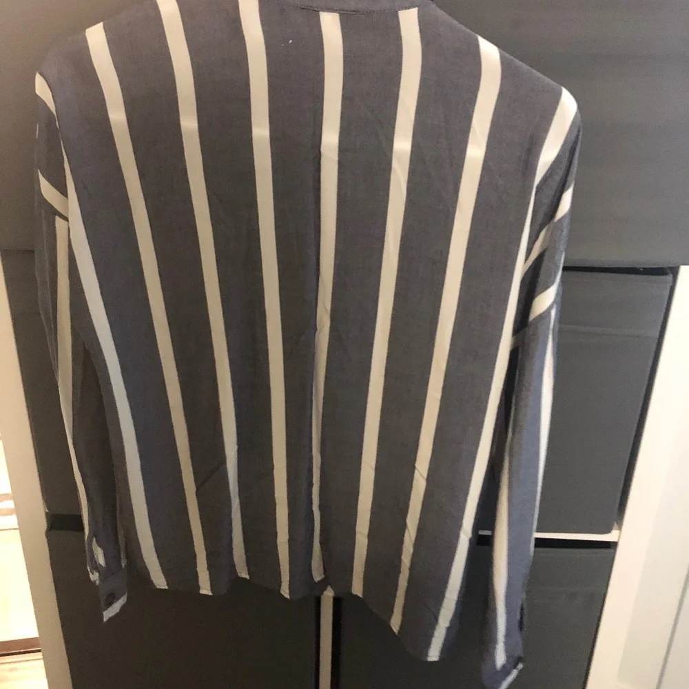 Blouse - Picture 1 of 2